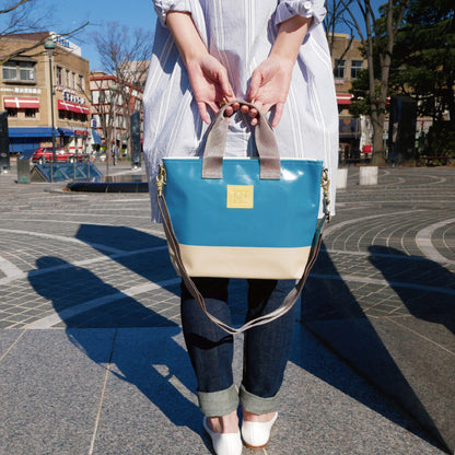 ルイス［ LUIS ］