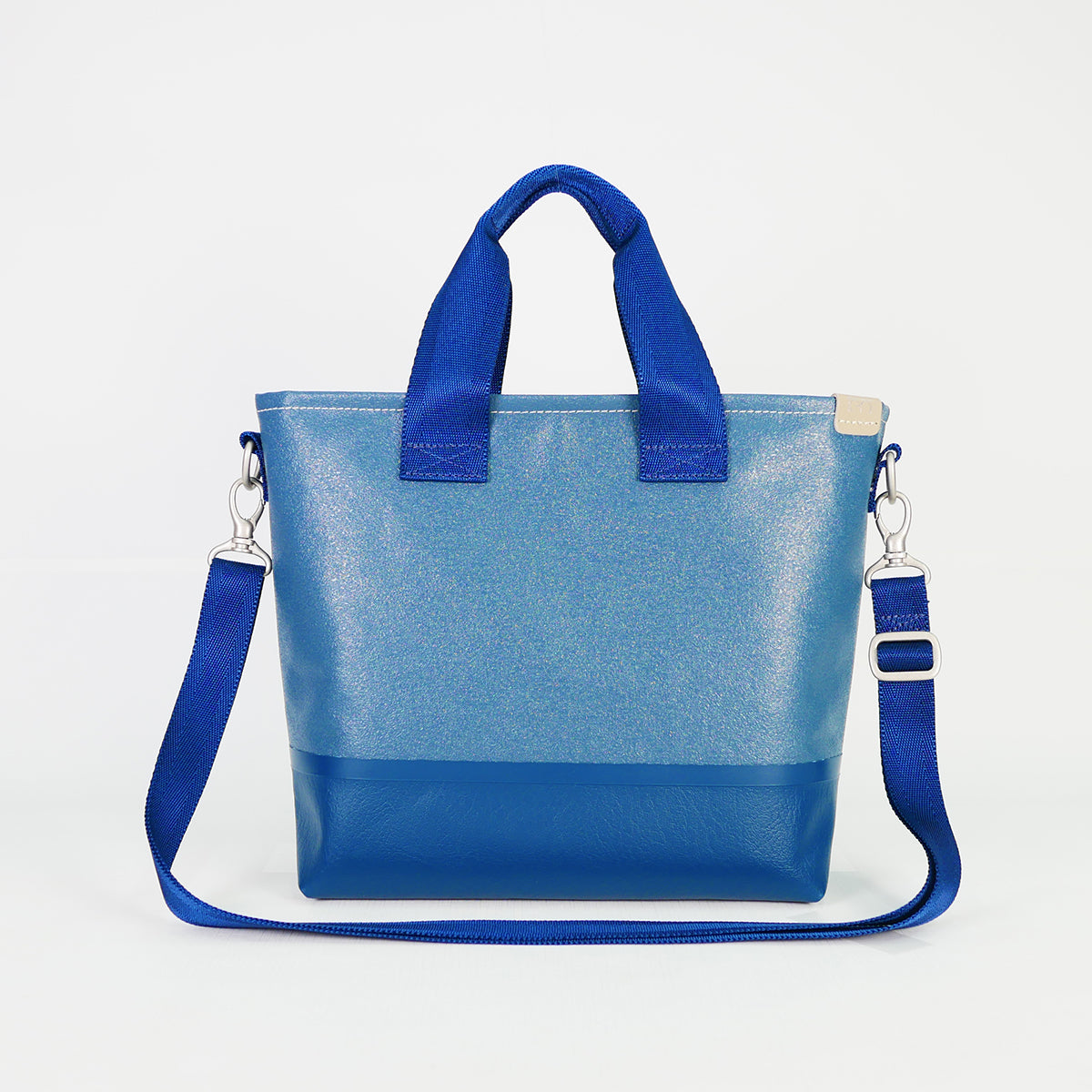 ルイス［ LUIS ］