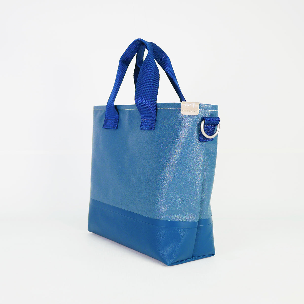 ルイス［ LUIS ］