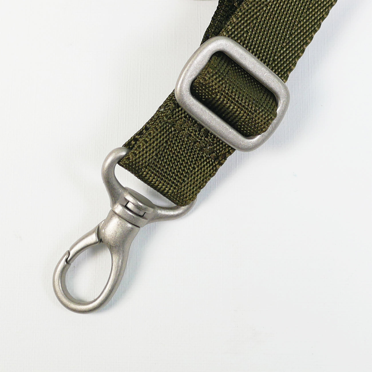 付属ベルト［ BELT ］