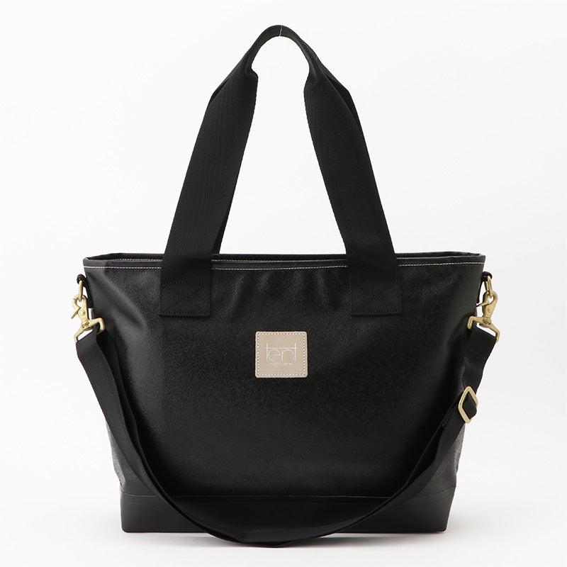 【KEVIN】ブラック別売り2WAYナイロンベルト（幅3.8cm）を装着したトートバッグの正面