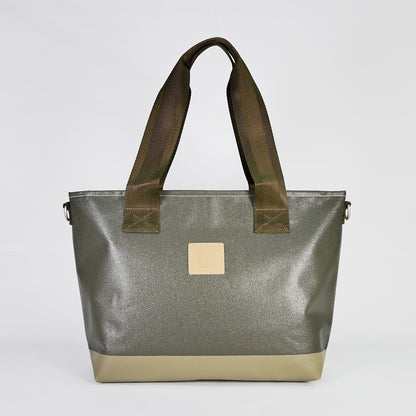 カーキ（KHAKI）カラーのPVCコーティングポリエステルトートバッグ