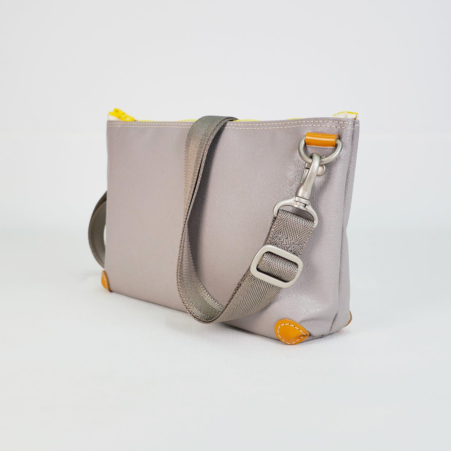 モーガン［ MORGAN ］ トラック幌各種