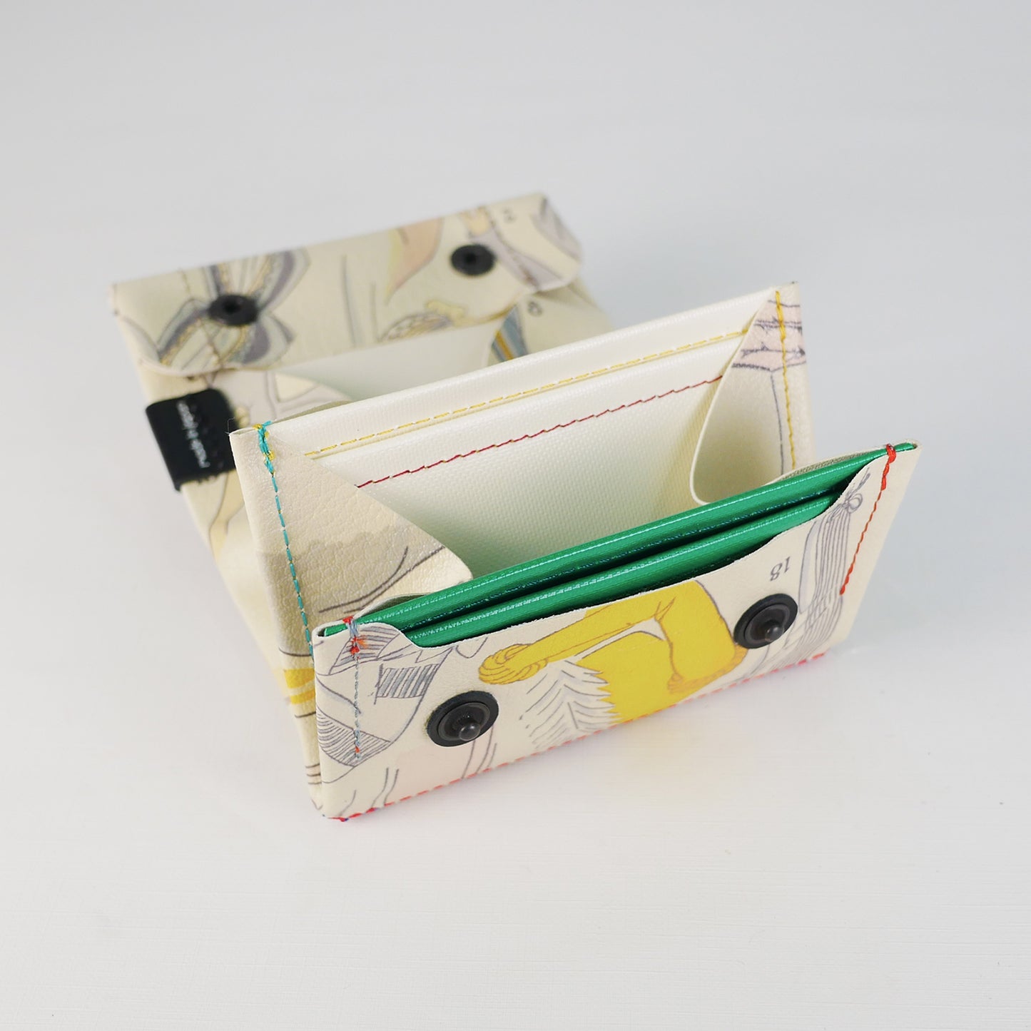 ウォレット⌘7（WALLET⌘7）UV PRINT